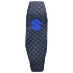 ΚΑΛΥΜΜΑ ΣΕΛΑΣ ΜΑΥΡΟ ΜΠΑΚΛΑΒΩΤΟ ΜΕ ΜΠΛΕ ΡΑΦΗ SUZUKI FB 50