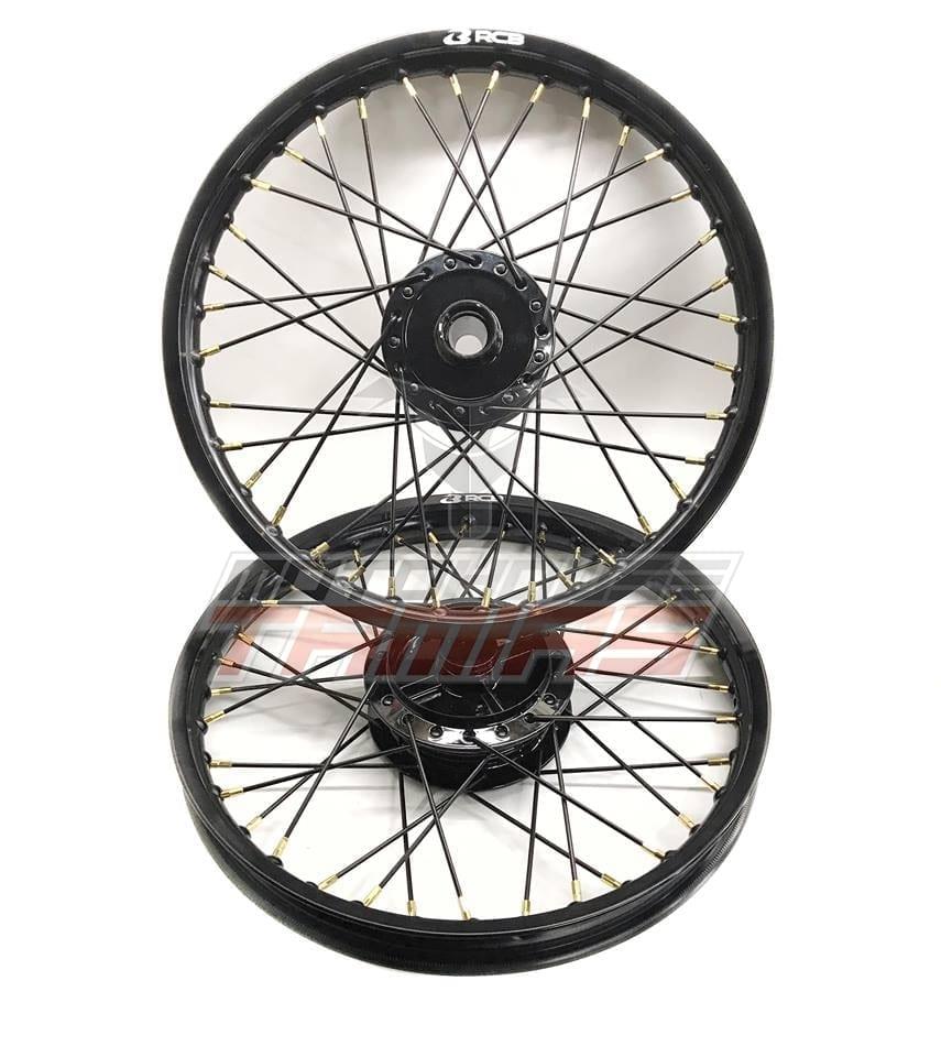 Ζάντες με μαύρα στεφάνια RACING BOY μαύρες ακτίνες, μαύρα κέντρα YAMAHA CRYPTON S