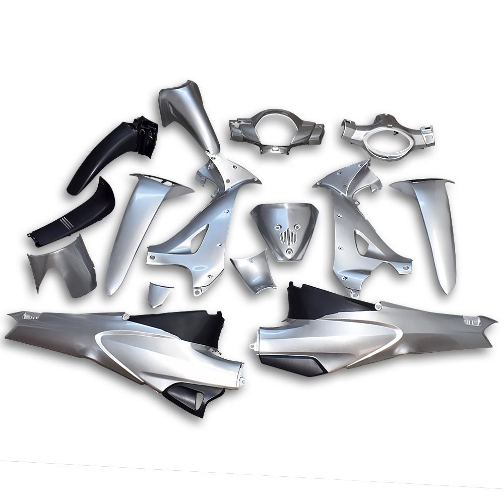 Κουστούμι σετ πλαστικά HONDA INNOVA OOH ασημί