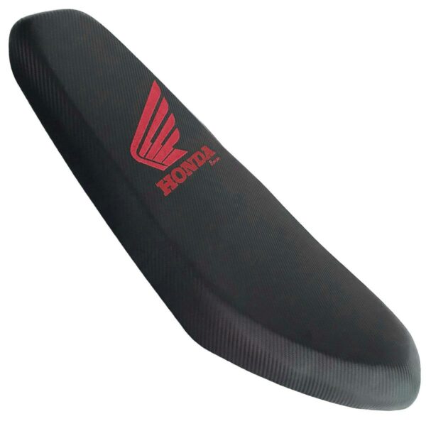 ΣΕΛΑ ΛΕΠΤΗ CARBON HONDA INNOVA 125 ΡΑΦΤΟ ΚΟΚΚΙΝΟ ΛΟΓΟΤΥΠΟ RACING