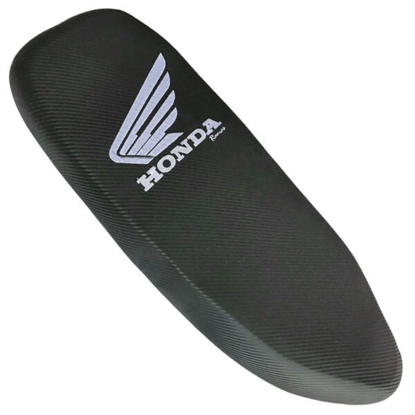 ΣΕΛΑ ΛΕΠΤΗ CARBON ΜΕ ΛΕΥΚΟ ΛΟΓΟΤΥΠΟ ΡΑΦΤΟ HONDA GLX RACING
