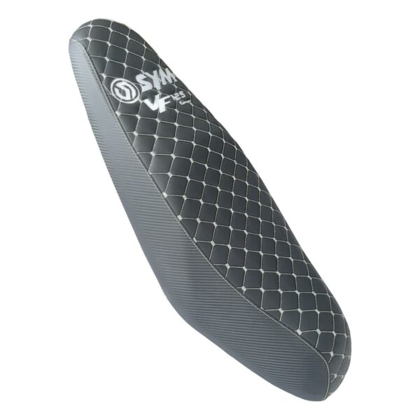 ΣΕΛΑ ΛΕΠΤΗ ΜΠΑΚΛΑΒΩΤΗ ΛΕΥΚΗ ΡΑΦΗ ΛΕΥΚΟ ΛΟΓΟΤΥΠΟ SYM VF 125 RACING