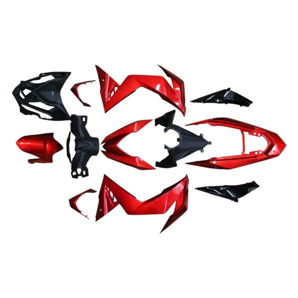 ΚΟΥΣΤΟΥΜΙ ΣΕΤ ΠΛΑΣΤΙΚΩΝ ΚΟΚΚΙΝΟ-ΜΑΥΡΟ HONDA GTR 150 HLD