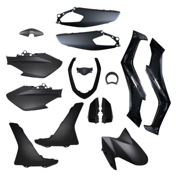 ΚΟΥΣΤΟΥΜΙ ΣΕΤ ΠΛΑΣΤΙΚΩΝ YAMAHA NMAX 155 '15-'17 ΜΑΥΡΟ